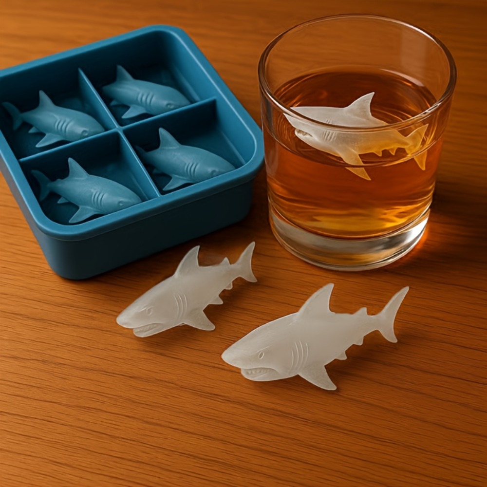 Kitchen Gadgets To Have - 상어 모양 실리콘 아이스 큐브 트레이