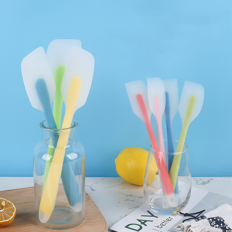 2가지 크기 실리콘 스크레이퍼 내열성 논스틱 유연한 고 - Kitchen Gadgets To Have 리뷰 및 가격